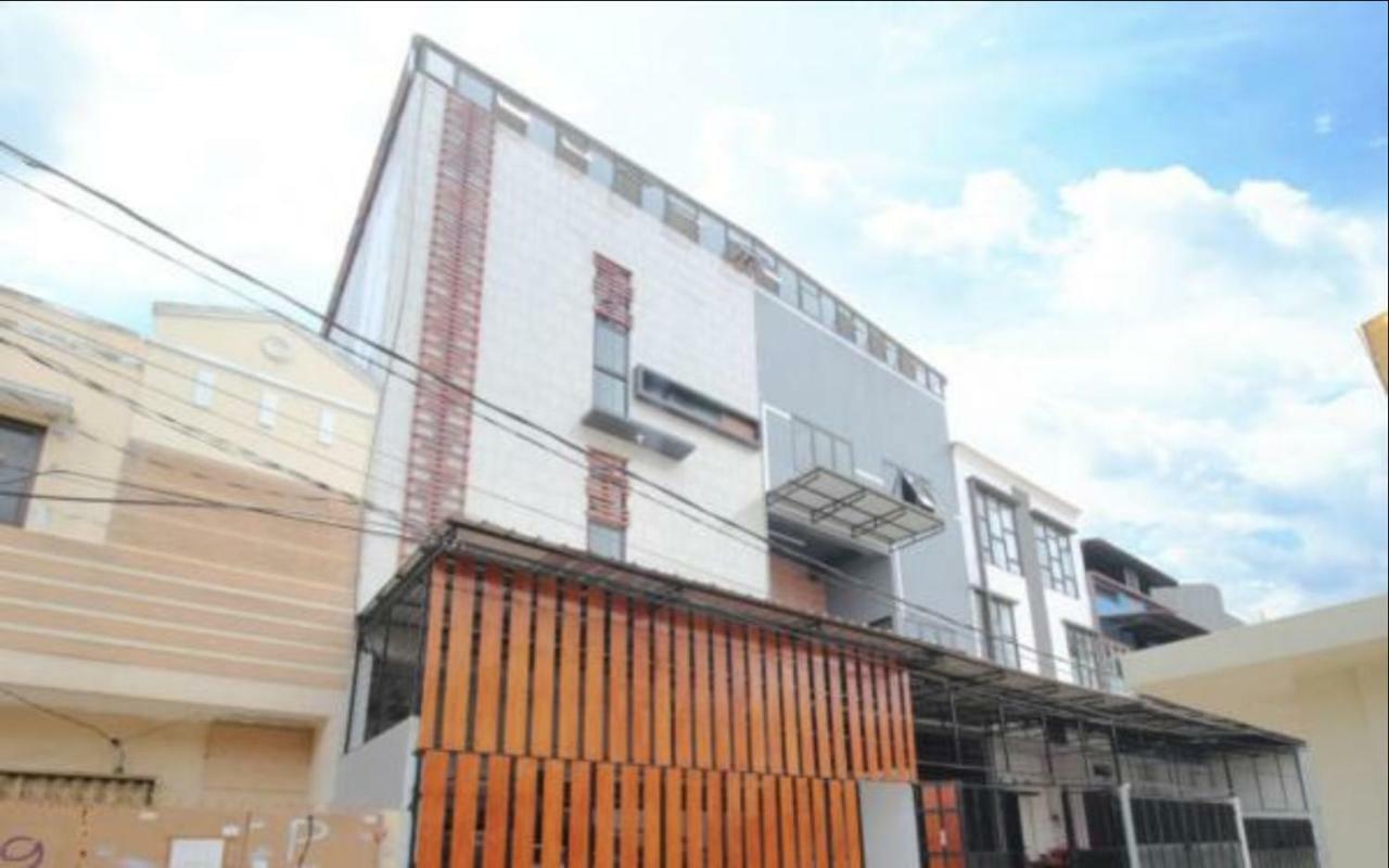 Kamar Keluarga Duri Kosambi Wisma tamu 2*